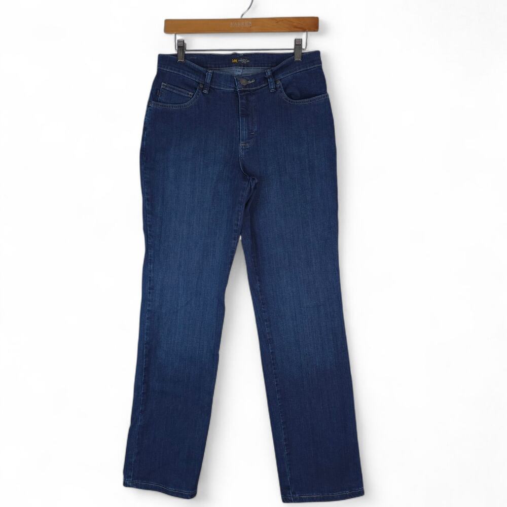 Lee Jeans Womens 6 Medium Blue Relaxed Fit Straight Leg Mid Rise Stretch 3051872